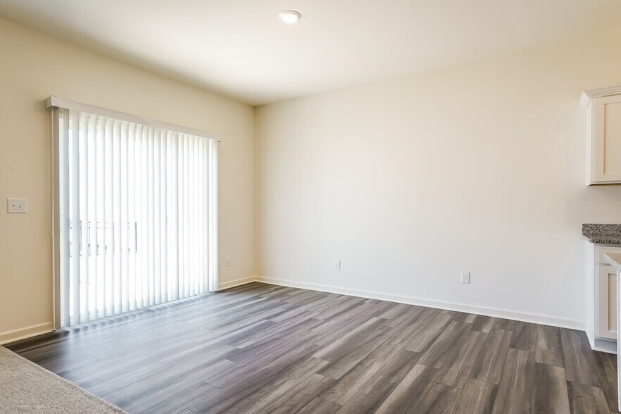 Building Photo - 752 Shepard Rock Dr