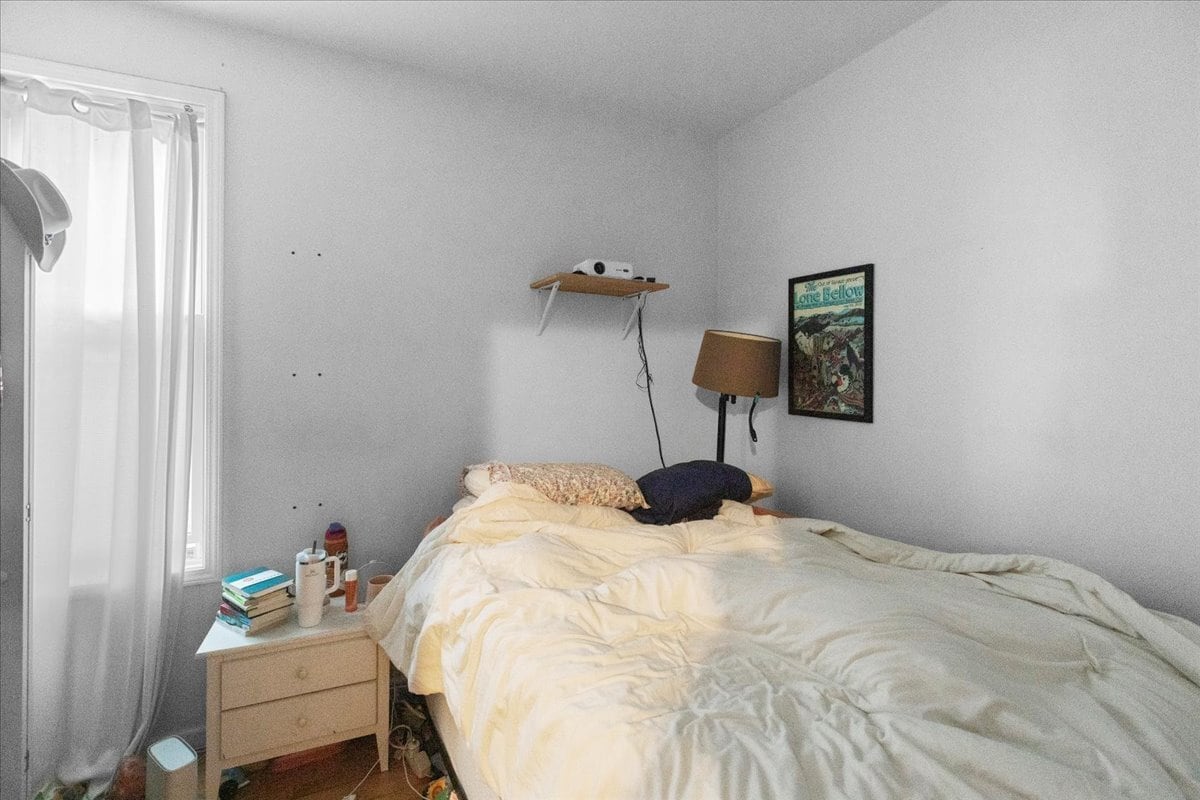 Building Photo - 3121 N Kimball Ave