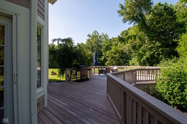 Building Photo - 4957 Shadow Rock Cir