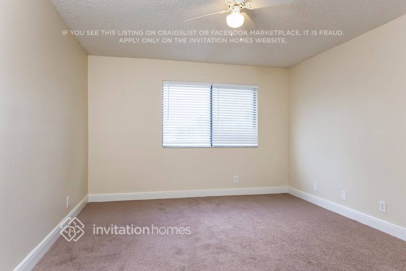 Building Photo - 5756 Strawberry Lakes Cir
