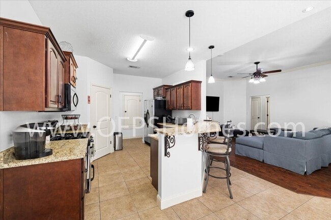 Building Photo - Home for Rent in South Crestview