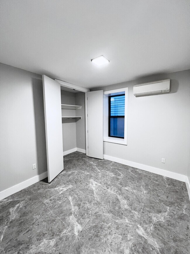 Building Photo - 126 Randolph Ave