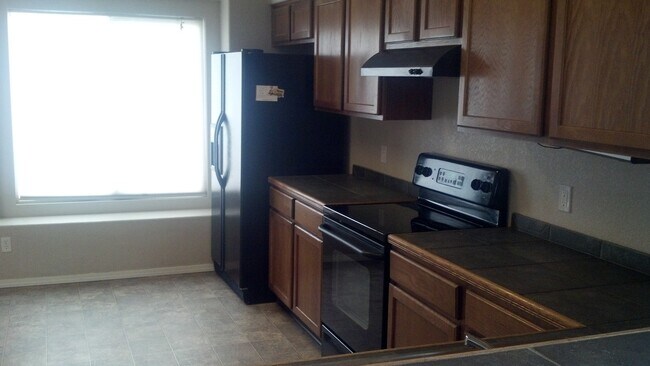 Building Photo - 7432 Prythania Park Dr