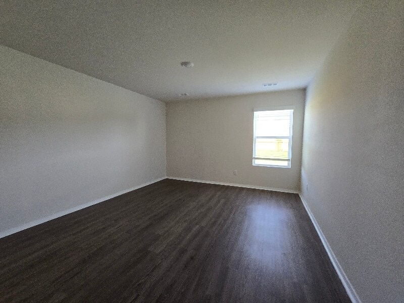 Building Photo - 1406 E Piedmont Ct