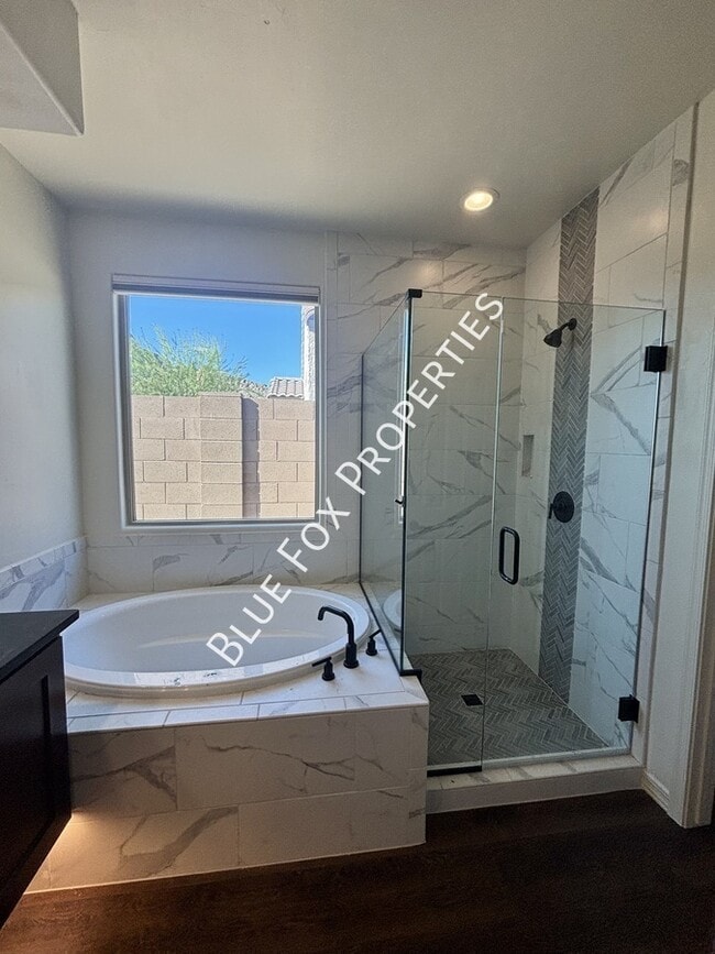 Building Photo - 8454 N Lone Ranger Rd