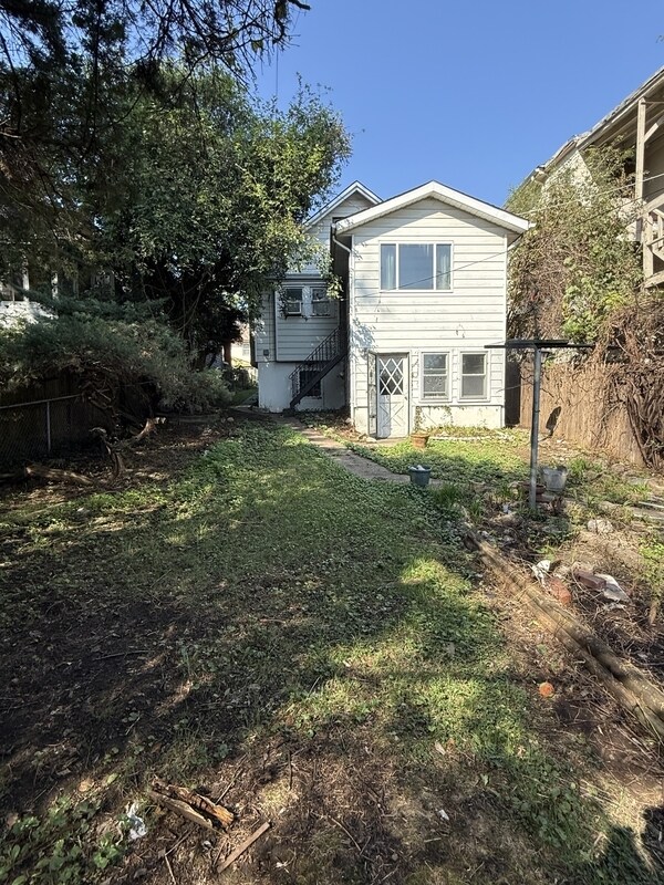 Building Photo - 307 White Ave