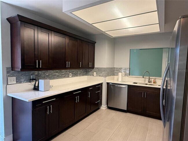 Building Photo - 1164 Engman St