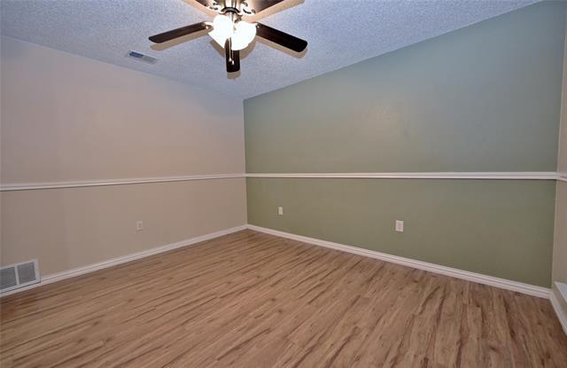 Building Photo - 4107 Pyracantha Dr