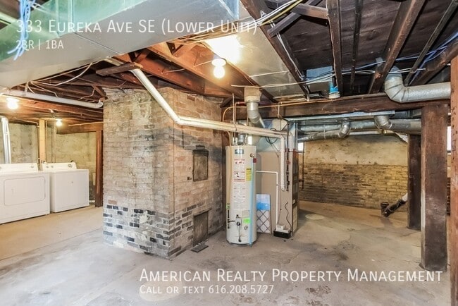 Building Photo - 333 Eureka Ave SE