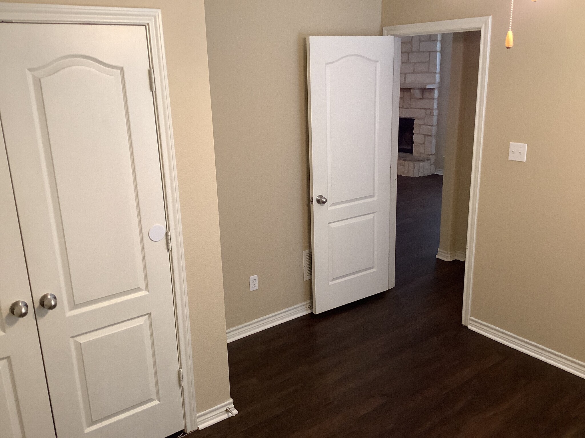 Building Photo - 1506 Melanie Trl