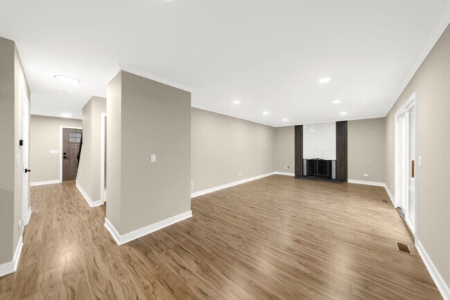 Building Photo - 990 Whitehall Way