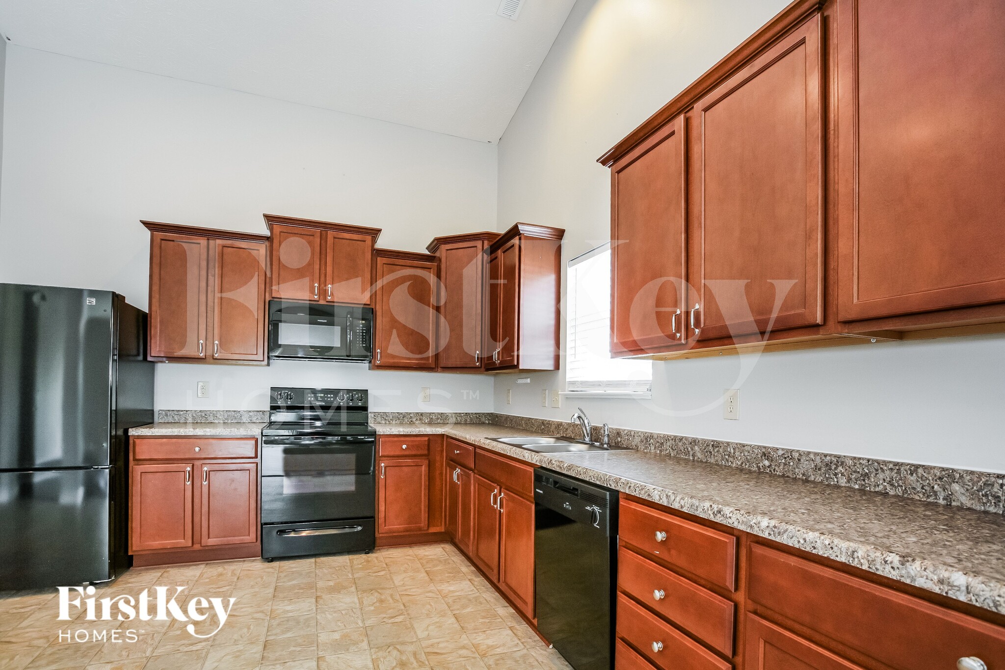 Building Photo - 1301 Greenbriar Wy