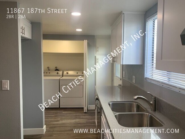 Building Photo - 11867 187th St