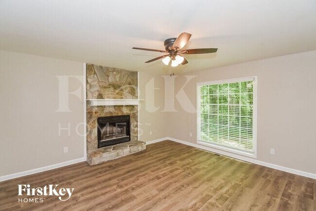 Building Photo - 24 Arbor Way