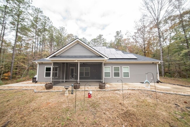 Building Photo - 4BR/2BA Home on 3.2 acres in Harris County!!
