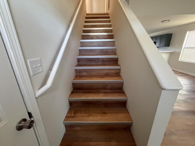 Building Photo - 1703 Hanover Blvd