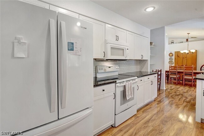 Building Photo - 3520 2nd Ave NE