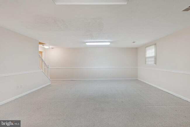 Building Photo - 2708 Shawn Leigh Dr