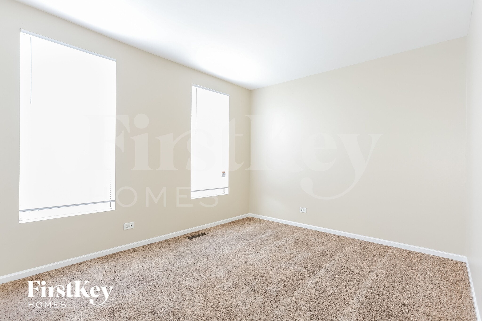 Building Photo - 1657 Park Vista Ln