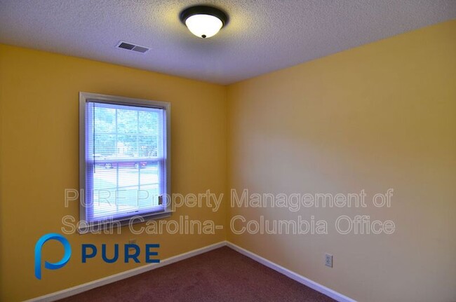 Building Photo - 26b Prices Ct