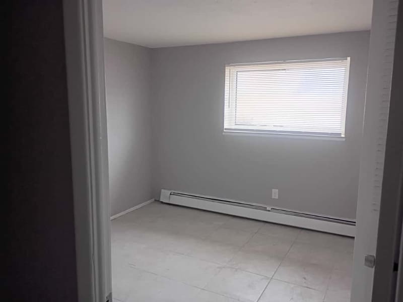 Building Photo - 13444 Euclid Ave