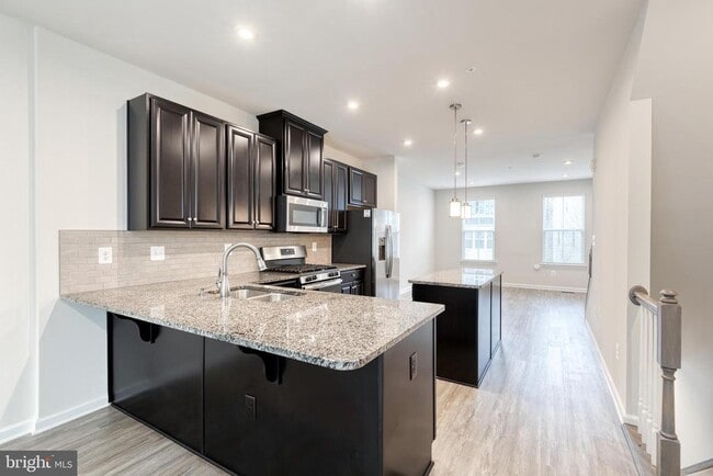 Building Photo - 1438 Strahorn Rd