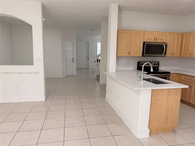 Building Photo - 11468 NW 77th St