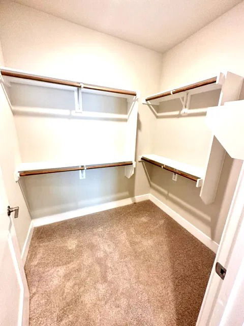 Building Photo - 8421 183A