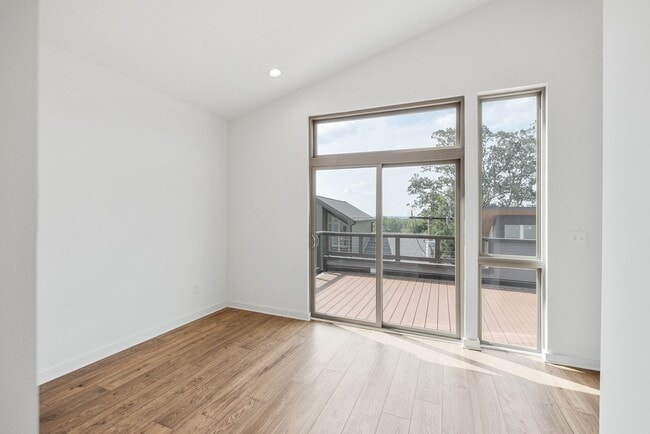 Building Photo - High View Neighborhood - Single-Family Home for Lease