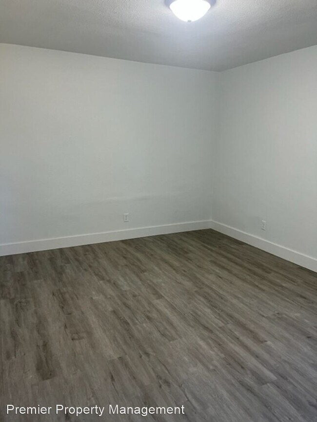 Building Photo - 3 br, 2 bath House - 12 Rolla Garden