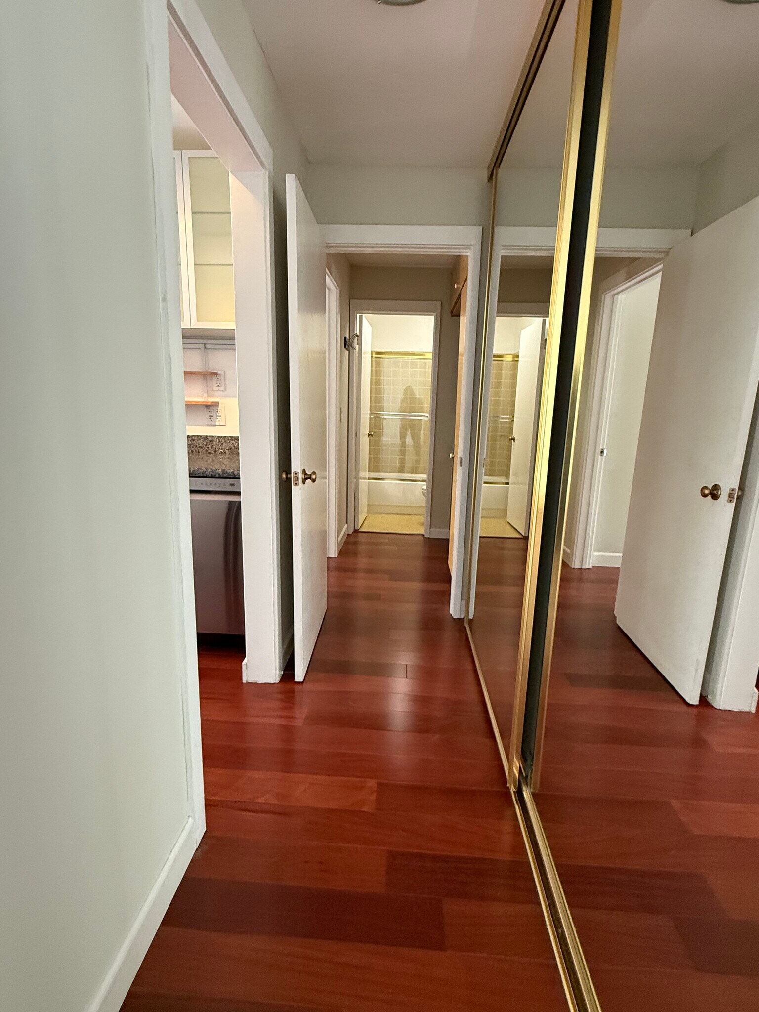 Building Photo - 4 Admiral Dr