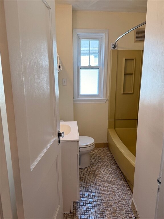 Building Photo - 24 Brook Rd