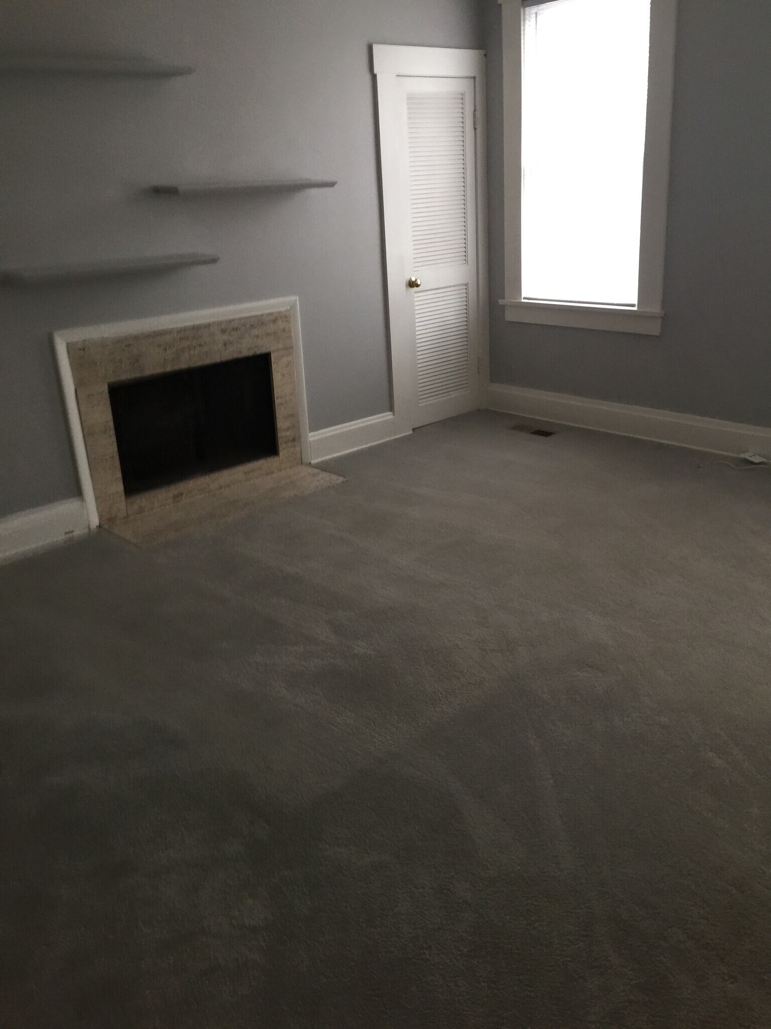 Building Photo - 208 Reinhard Ave