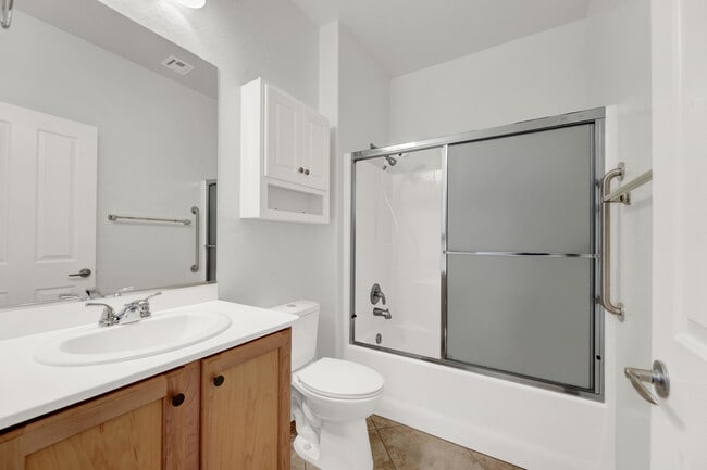 Building Photo - 7752 Fruit Dove St