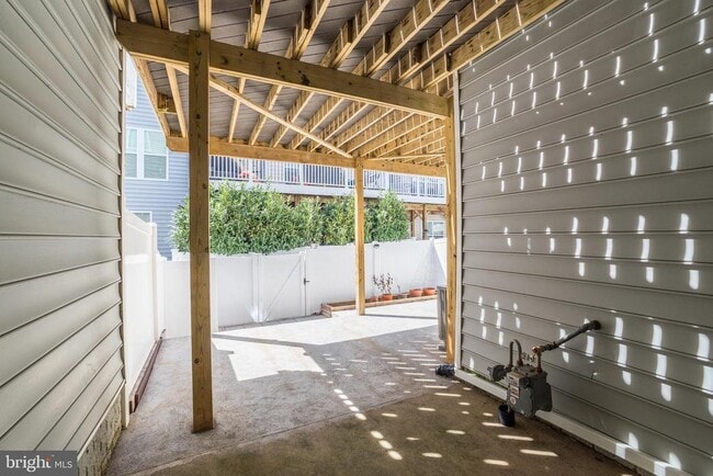 Building Photo - 43583 White Cap Terrace