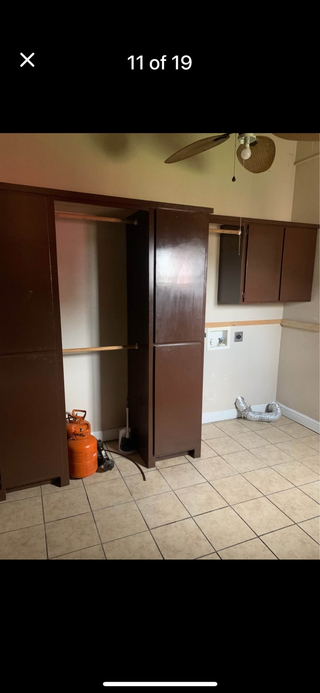 Building Photo - 9426 Ivory Cir