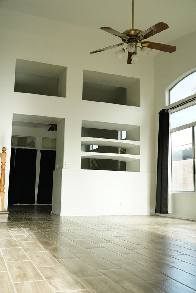 Building Photo - 1231 N Firehouse Ct