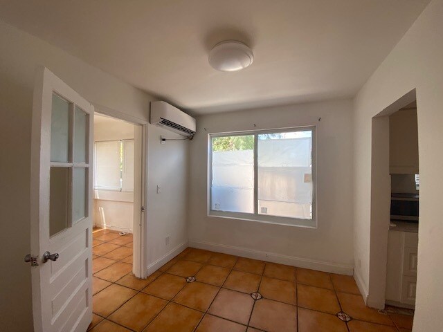 Building Photo - 611 74th St