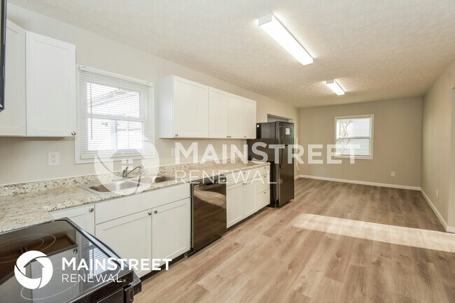 Building Photo - 3231 Macarthur Ln