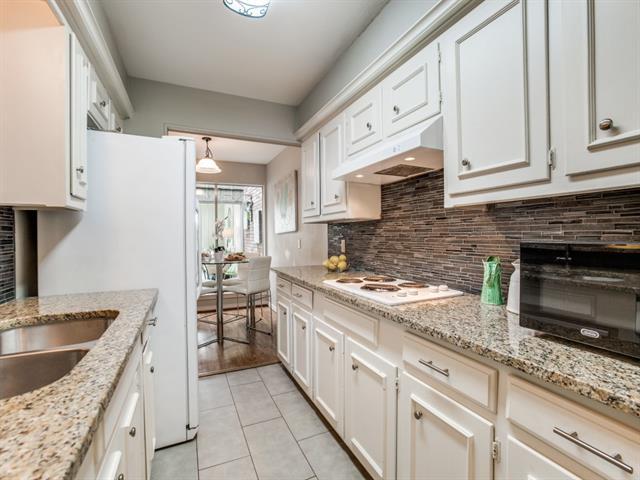 Building Photo - 10628 Sandpiper Ln