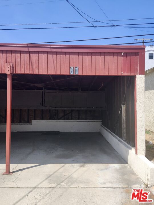 Building Photo - 8261 Crenshaw Dr