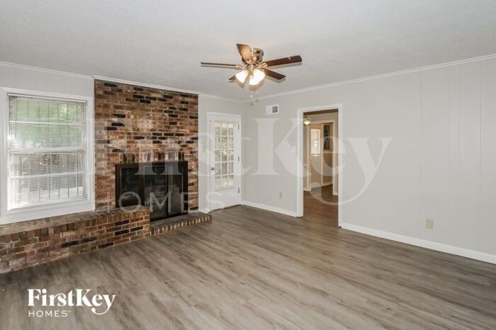 Building Photo - 5374 Jordan Dr