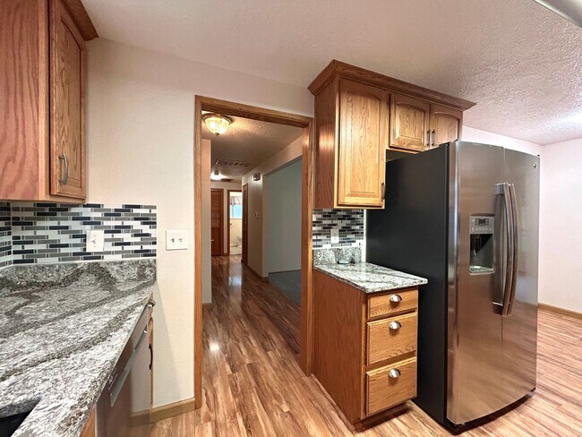 Building Photo - One Of The Top Rated Gems Of 2026: Serene 3 Bed + Bonus Room, 2.5 Bath Spacious House!