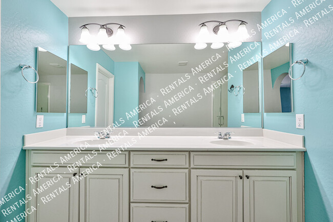 Building Photo - 29010 N 125th Dr