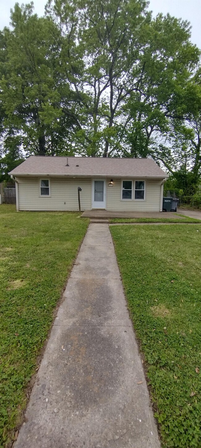 Building Photo - 1485 Morgan Dr