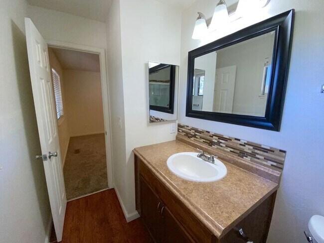 Building Photo - SE Reno Single Story House - Beautiful Pastoral/Mountain Views