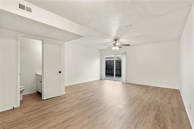 Building Photo - 7700 Chapin Rd