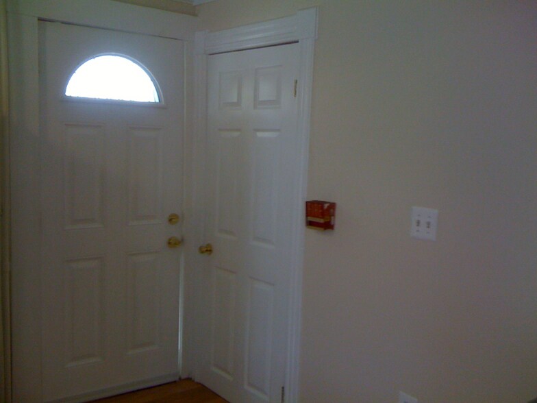 Building Photo - 401 New Jersey Ave