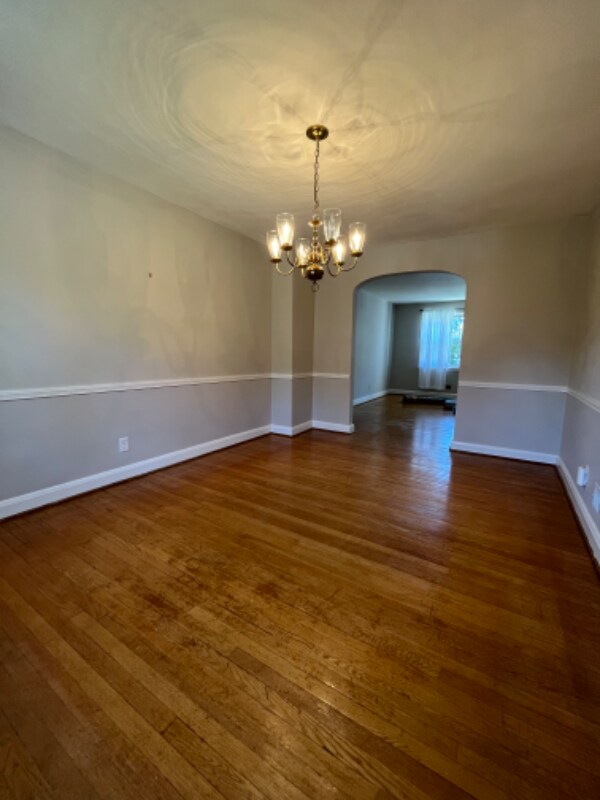 Building Photo - 143 Stanmore Rd