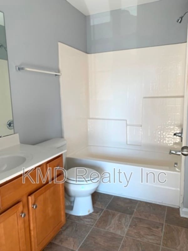 Building Photo - 13722 Calloway Glen Dr